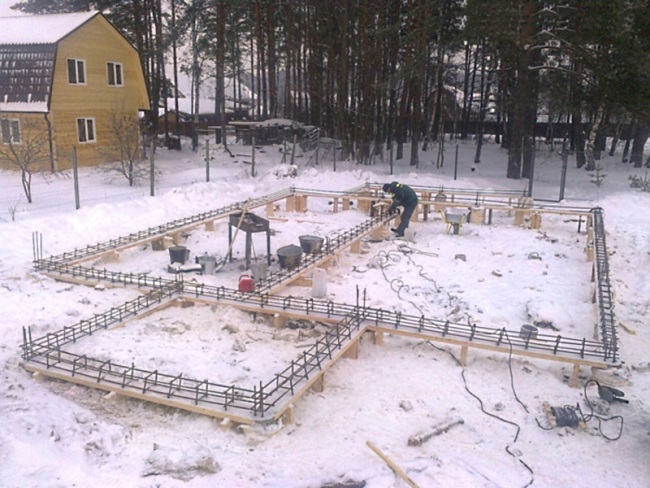 fundament_zimoj